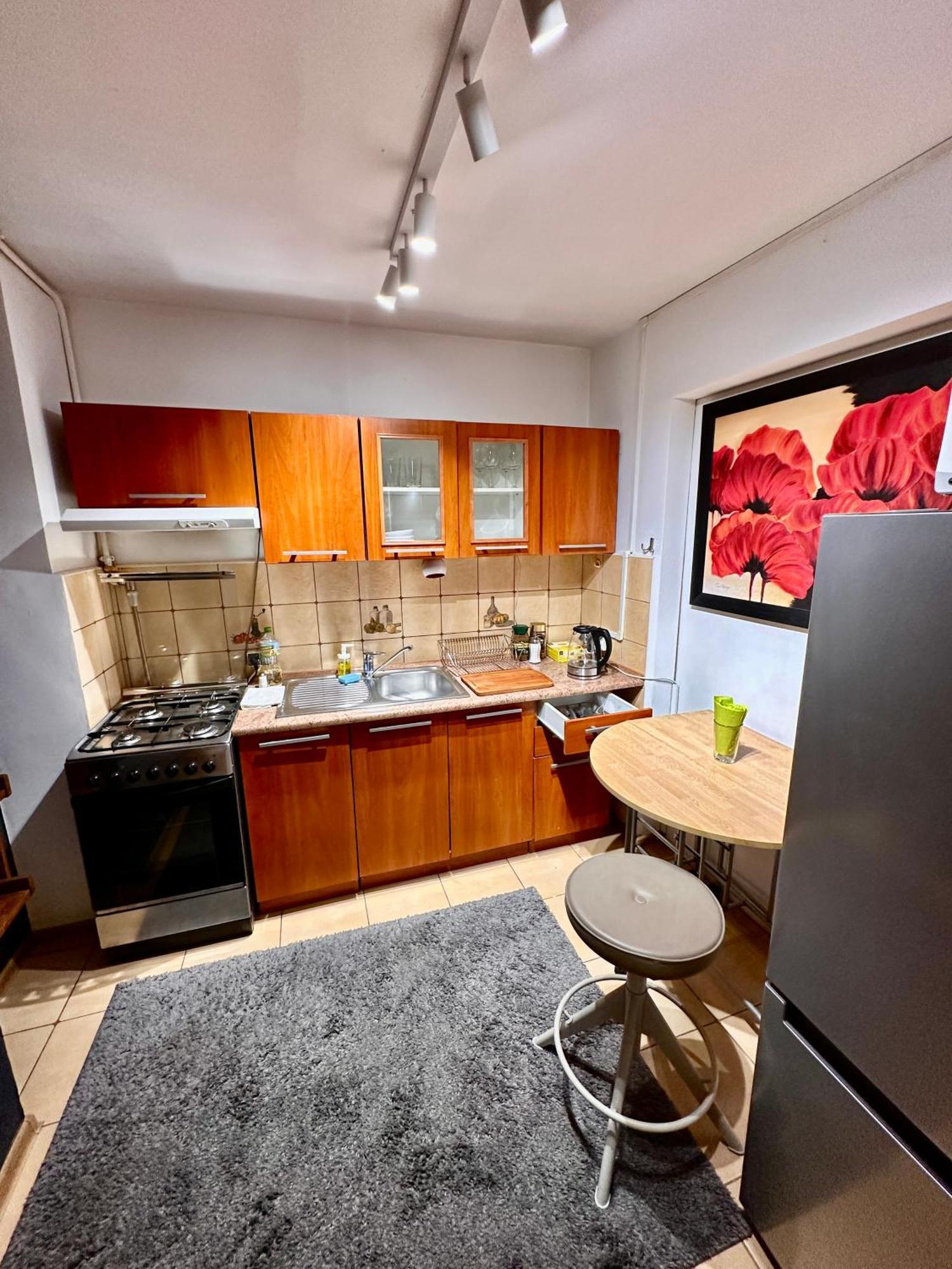 View 3 Fast Wifi 1gbs 85'tv Amazontv Hbo Disney+ Appartement *