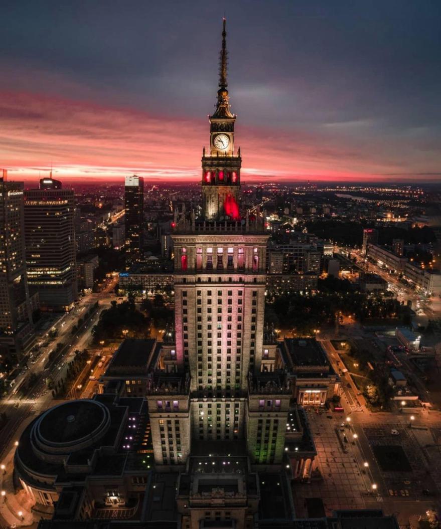 View 3 Fast Wifi 1gbs 85'tv Amazontv Hbo Disney+ Appartement
