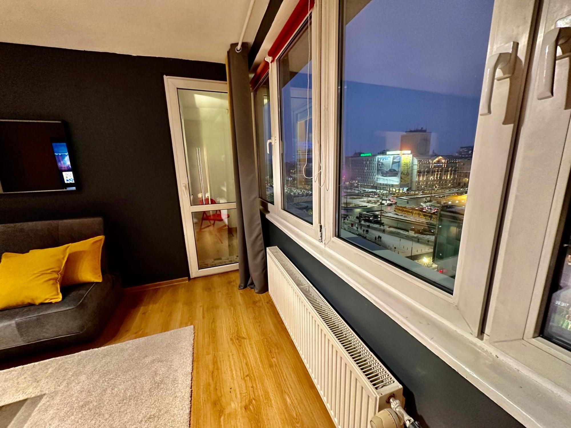 View 3 Fast Wifi 1gbs 85'tv Amazontv Hbo Disney+ Appartement